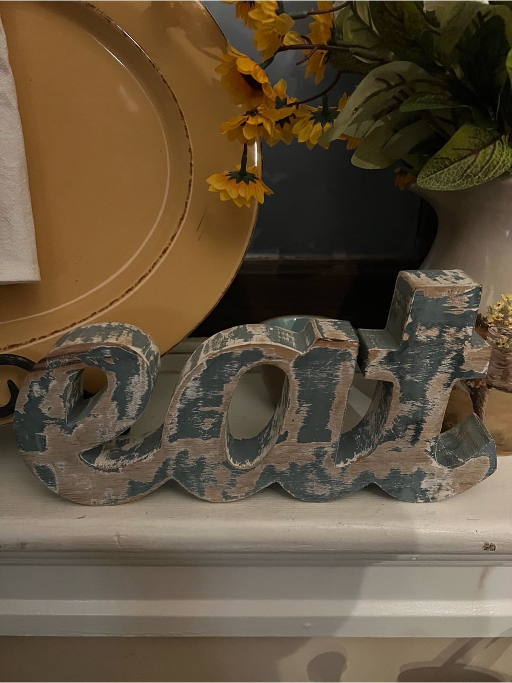 Wooden 'eat' Decorative Sign in Distressed Teal and Cream
